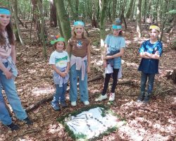 Naturgeflüster Indianer Kinder bei der Arbeit